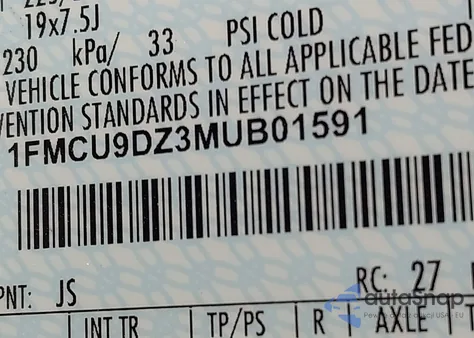 2021 Ford Escape Titanium Hybrid из США, поврежденный, VIN 1FMCU9DZ3MUB01591